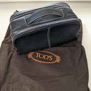 Tod's NWOT leather men or women's toiletry/makeup bag with dust bag